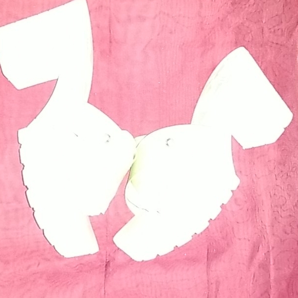 Lime green platforms.  Used one time. - Picture 3 of 5